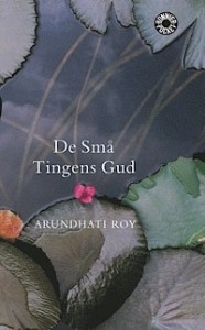 De små tingens gud av Arundhati Roy (1997)