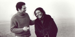 Maya Angelou med sin son